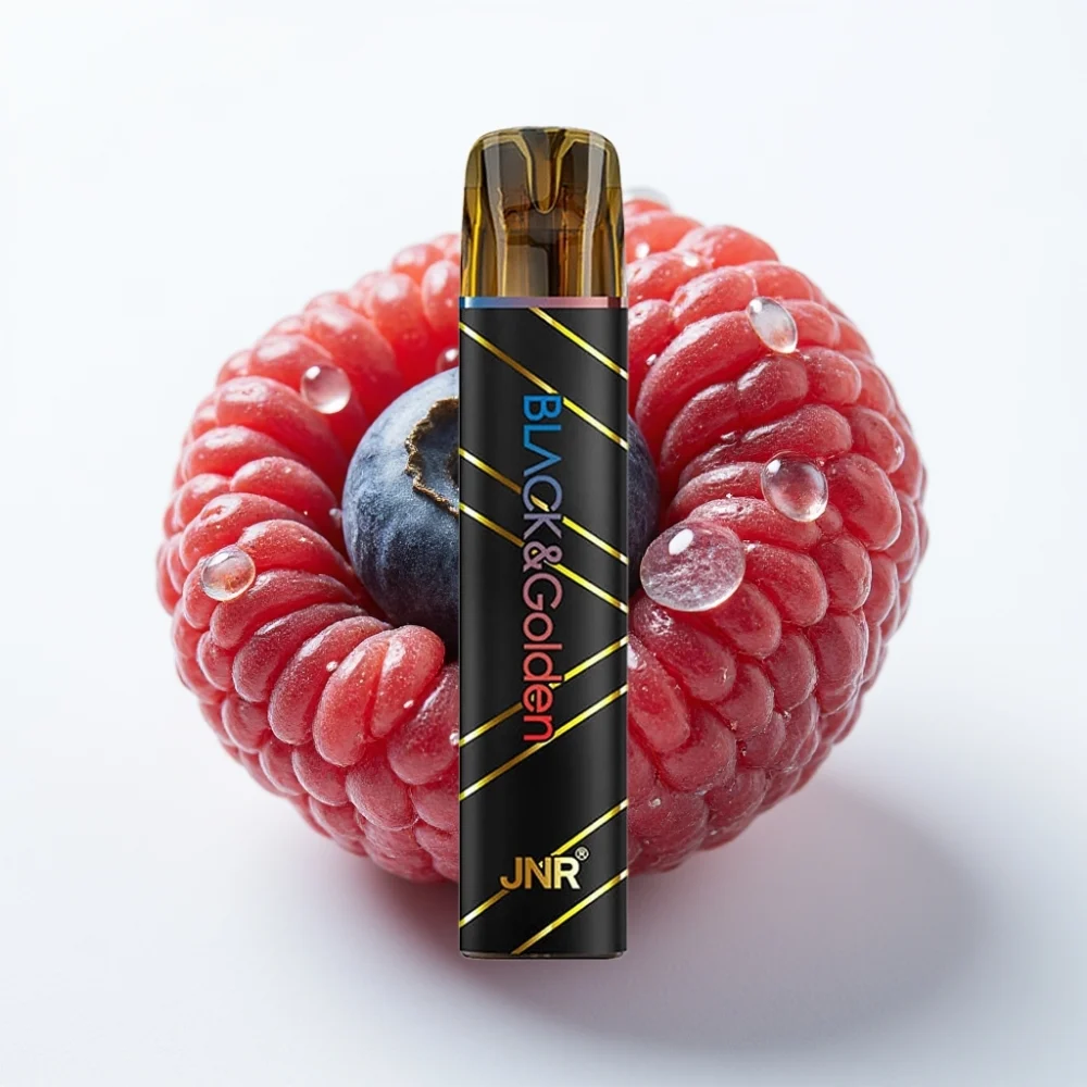 JNR Black&Golden 800 Puffs Blåbær Sur Bringebær TPD 2% - Online Store - Image 2